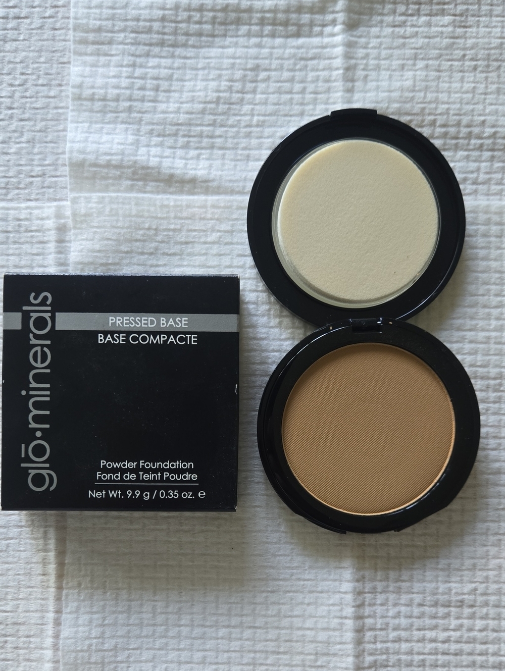 Glo Skin Beauty ( Glo Minerals) Pressed Base Powder - Dark Honey